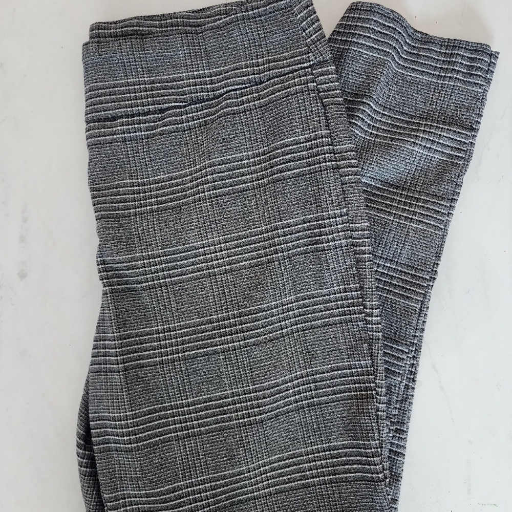 Maison D' Amelie Gray Plaid Pants Sparkle - Picture 7 of 13